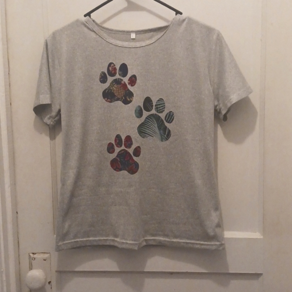 Dog paw silk tshirt